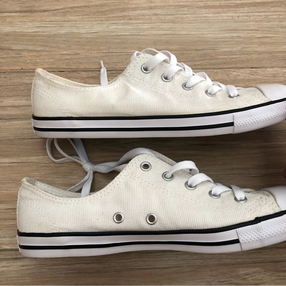 NWOT Converse Chuck Taylor - Picture 8 of 12